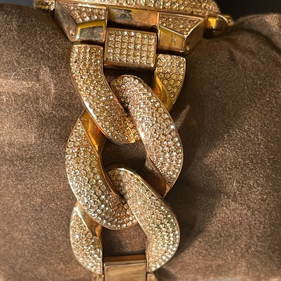 Micheal kors Crystal watch - Picture 2 of 3